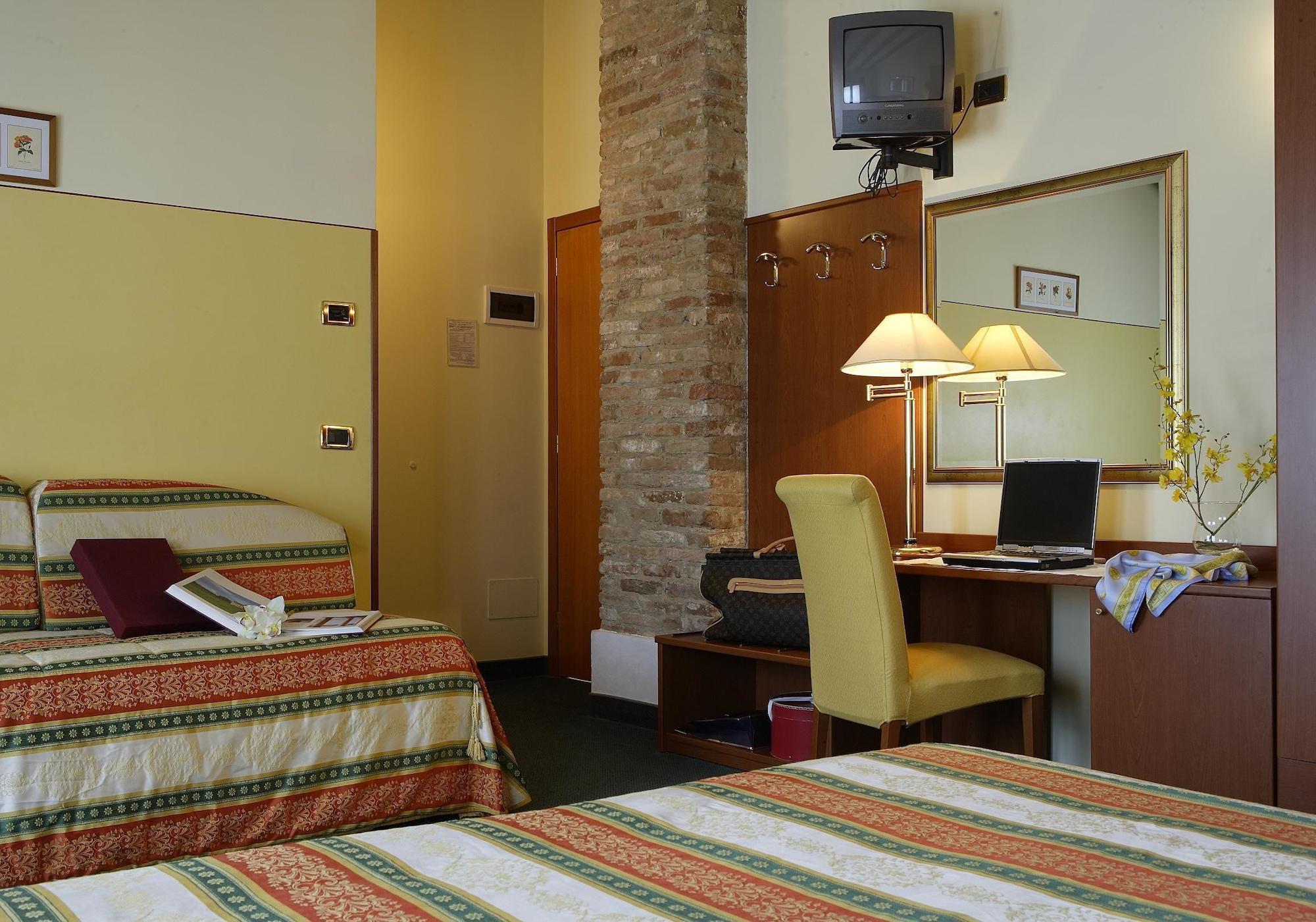 Hotel Antico Moro Chirignago-Zelarino Luaran gambar