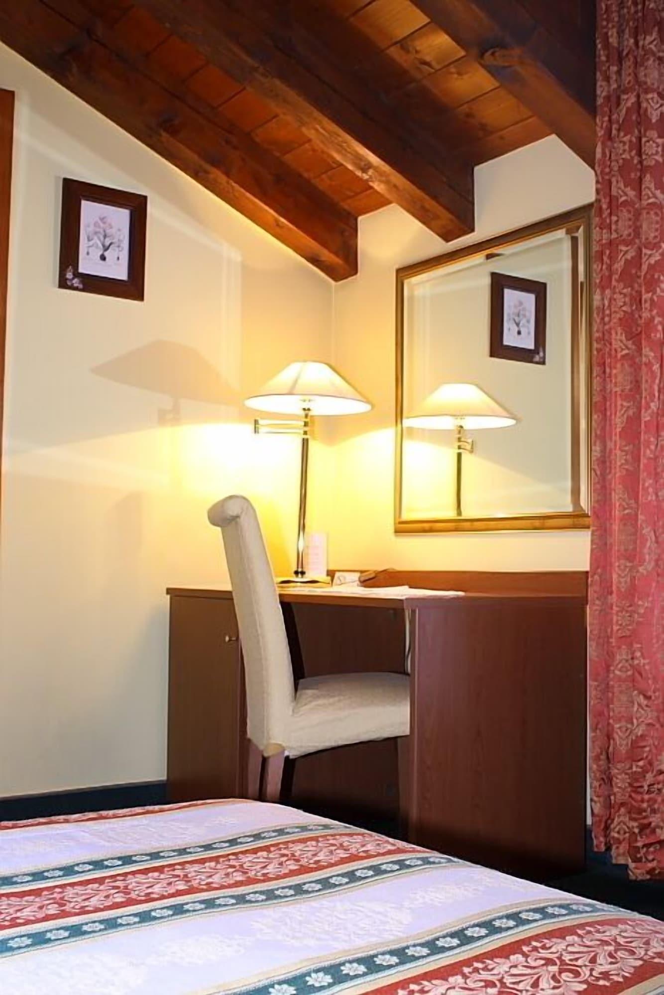 Hotel Antico Moro Chirignago-Zelarino Luaran gambar