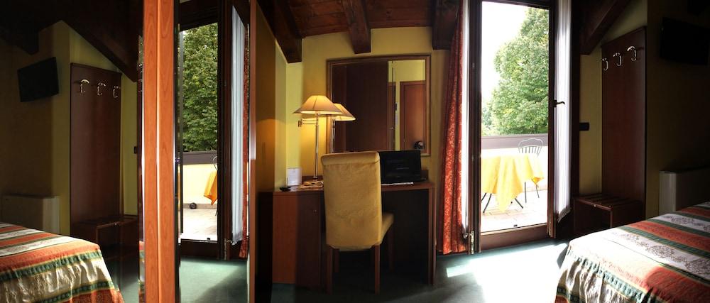 Hotel Antico Moro Chirignago-Zelarino Luaran gambar